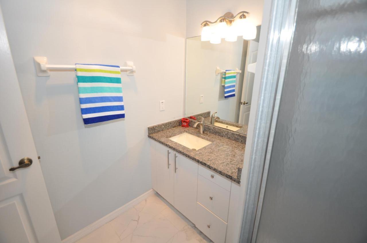 Sunset Bay Beautiful Pool Home - Bring Your Boat Or Jet Ski - Canal With Dock- Sleeps 10 - 4 Bd Palm Coast Exterior photo